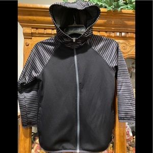 Xersion Boy’s Sweater Sz. Husky S8